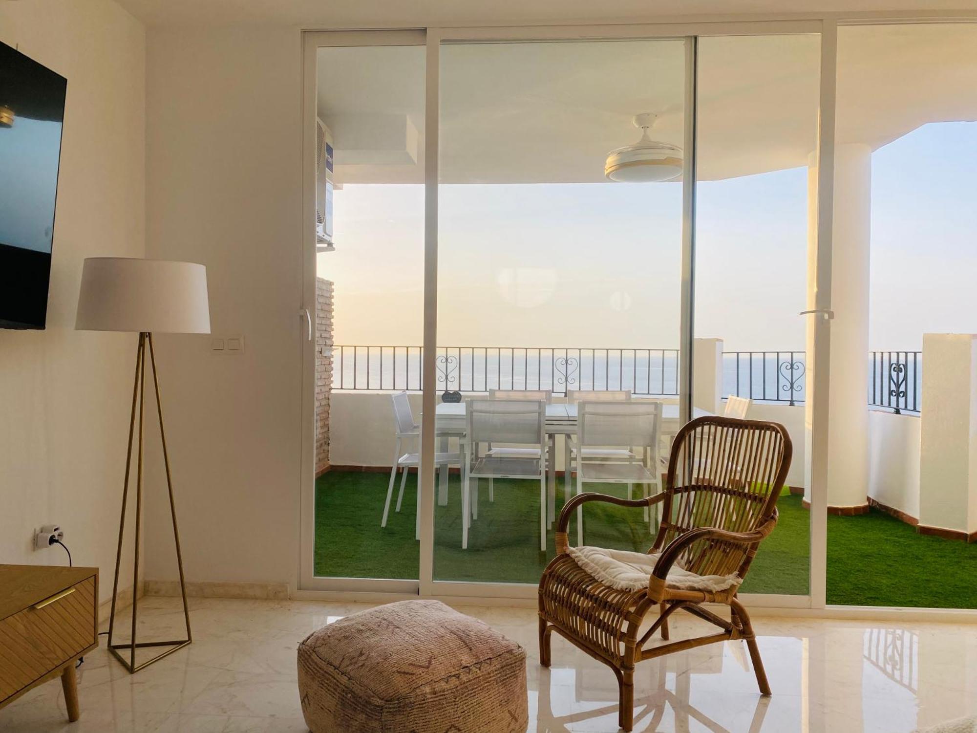 Jardines De Adnania En Marina Del Este Con Vista Al Mar Ada 拉海瑞德拉 外观 照片