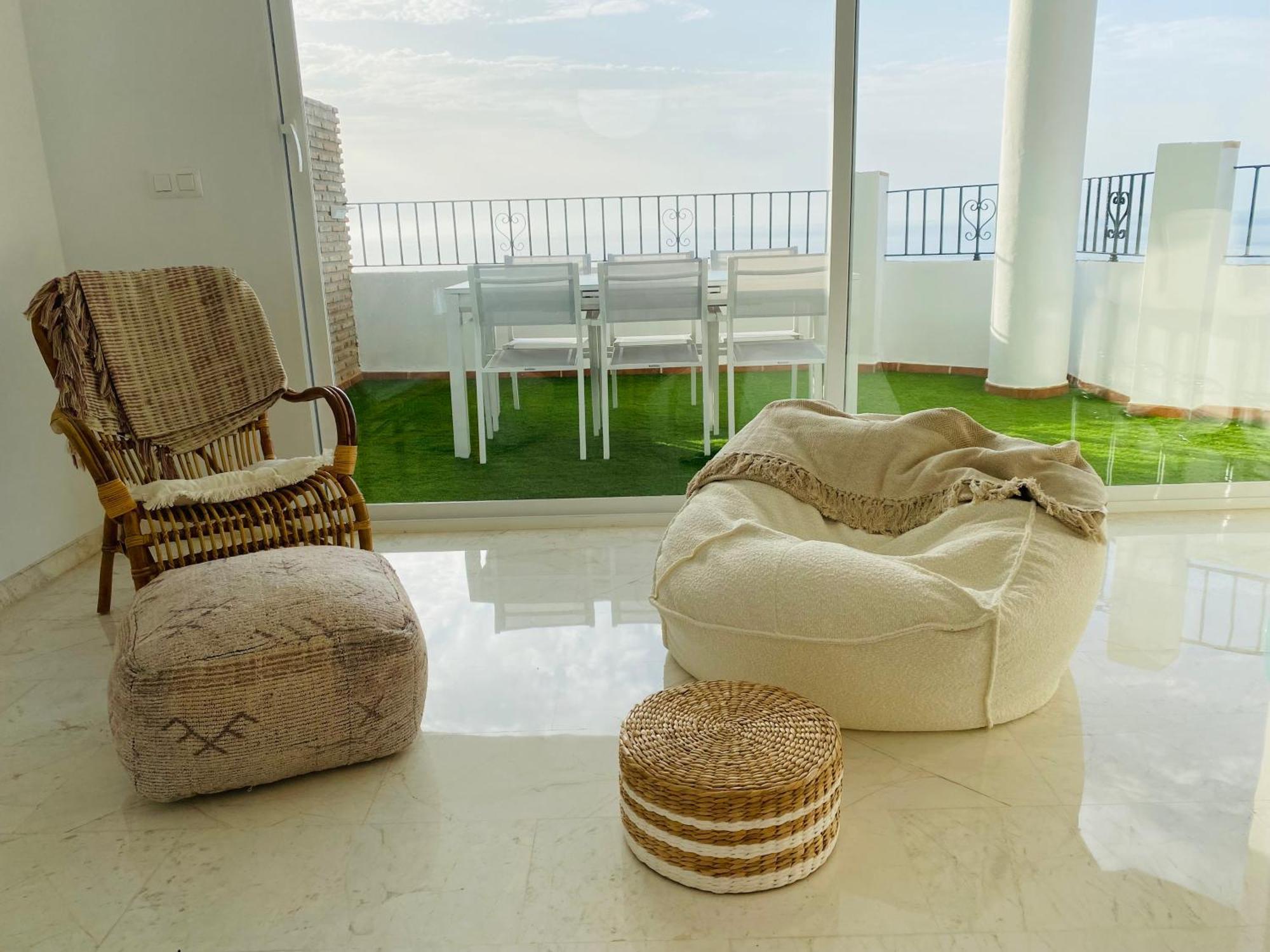 Jardines De Adnania En Marina Del Este Con Vista Al Mar Ada 拉海瑞德拉 外观 照片